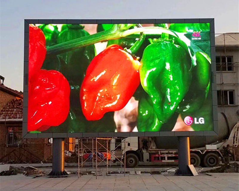 夏季即將來臨，該怎樣養(yǎng)護(hù)全彩LED顯示屏呢？