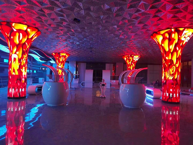 LED軟模組讓礙事的柱子也能成為商場(chǎng)的“網(wǎng)紅打卡點(diǎn)”！