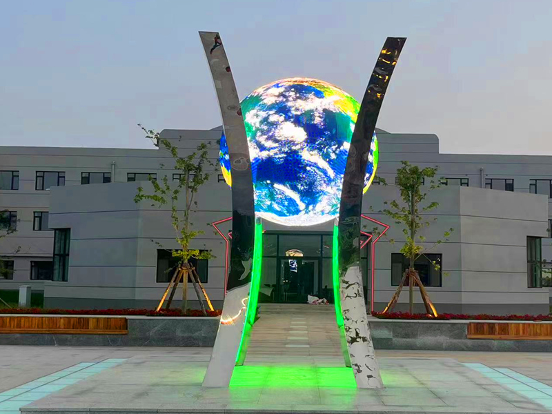 戶外防水LED球形屏-遼寧鞍山鐵礦國企項(xiàng)目P4球形屏