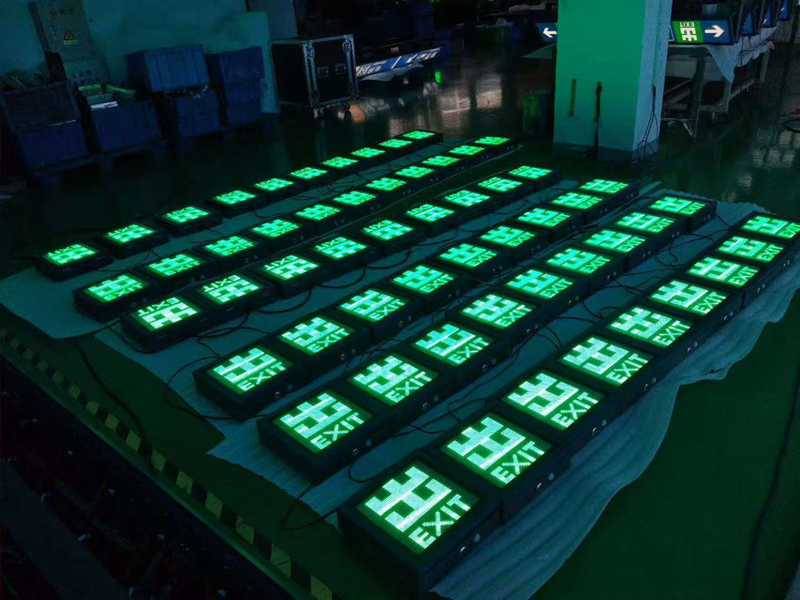 不銹鋼LED顯示屏